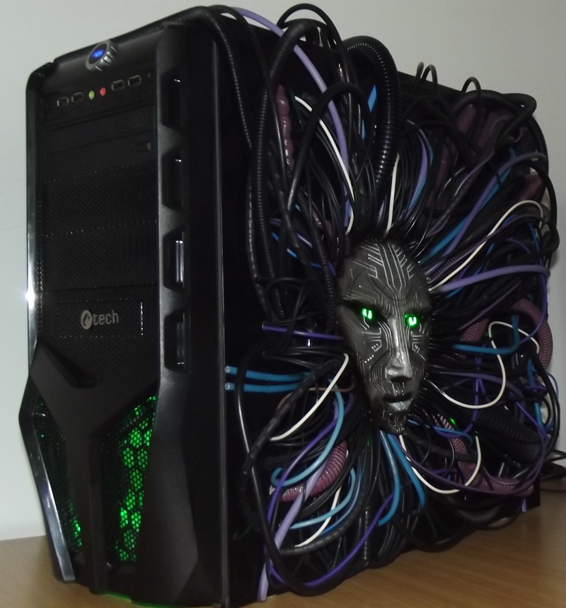 Illustration for article titled System Shock 2 Custom PC Case